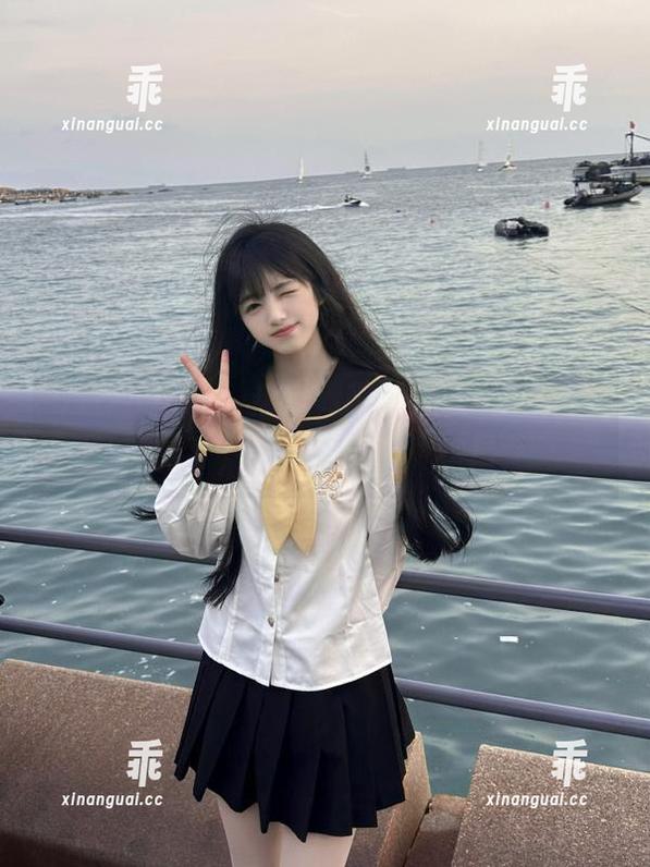 51cg吃瓜网 热心朝阳群众在51cg吃瓜网页,这个瓜吃得真饱!