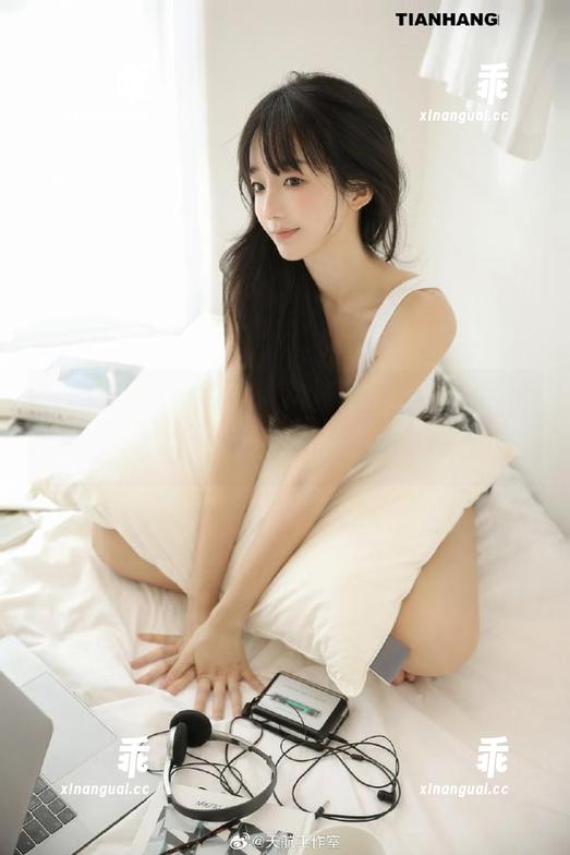 51热门 直达“51热门”,超乎想象的吃瓜新体验,你敢尝试吗?