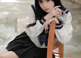 www.52cg.com这网站，看完真是让我脑海里一片混乱，都是激情与迷惑。