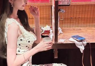 对于cgw官网的新动态，我的情绪就像坐摩天轮，一瞬间高，一瞬间低。