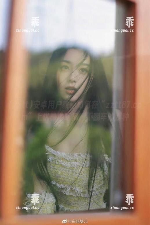 zztt 安卓用户教你如何在“zztt87.ccm”上优雅地吃瓜,不翻车的那种