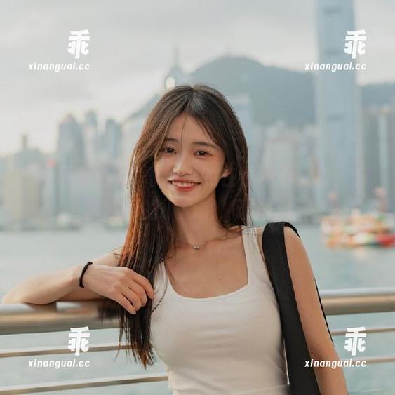 冲哥精选 冲哥精选的在线观看入口,分享期间的小心跳,诱惑满满