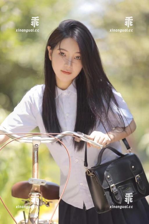 吃瓜网 5.1吃瓜网活久见,各种瓜在观影时争奇斗艳,眼花缭乱呢!