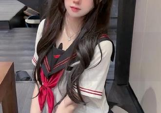 抓紧你的安卓，www.51吃瓜网独家瓜颜时代，美味加码！