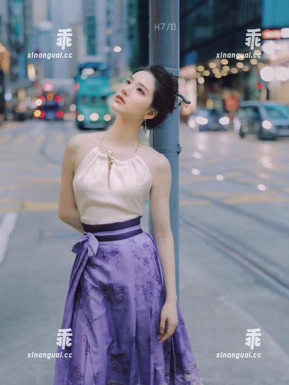 吃瓜网站 永不迷路?在吃瓜网站,视频轮播把时间都‘打发’了,我竟想沉浸一整天!