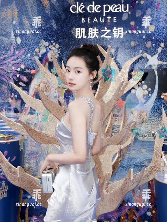 吃瓜黑料 吃瓜黑料在线:新闻来得快,但你的反应更值得玩味!