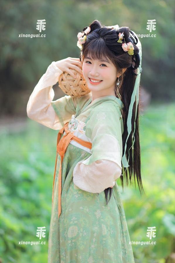 吾爱91吃瓜网 别怪我,吾爱91吃瓜网网址已经让我看了个遍,心里倒是清爽了。