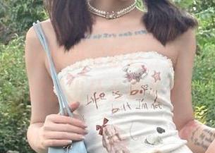 微博日常被拦，首页的娱乐718这是出什么事儿了？