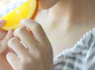 在线畅游黑料www，真心希望我的眼睛够用