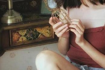 网页更新国产黑料不打烊，吃瓜的都是专业户了！