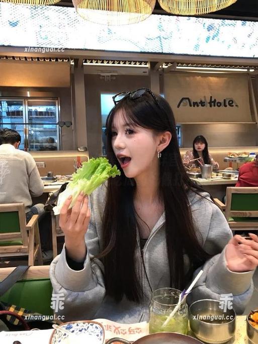 黑料不打烊 连黑料不打烊官网都觉得太多瓜了,这波吃瓜药好像打不完!