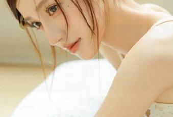 “黑料正能量会员”的线路，居然能带我游历瓦尔基里和现实纸牌屋？