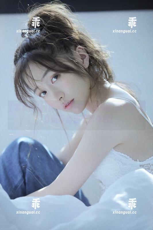 黑料网站 黑料网站官网深藏的美女宝藏,导航带给你无尽惊叹!