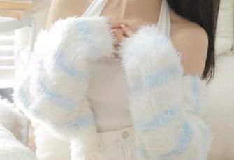 在黑网料的首页，暗夜里的“甜蜜负担”你找到了吗？